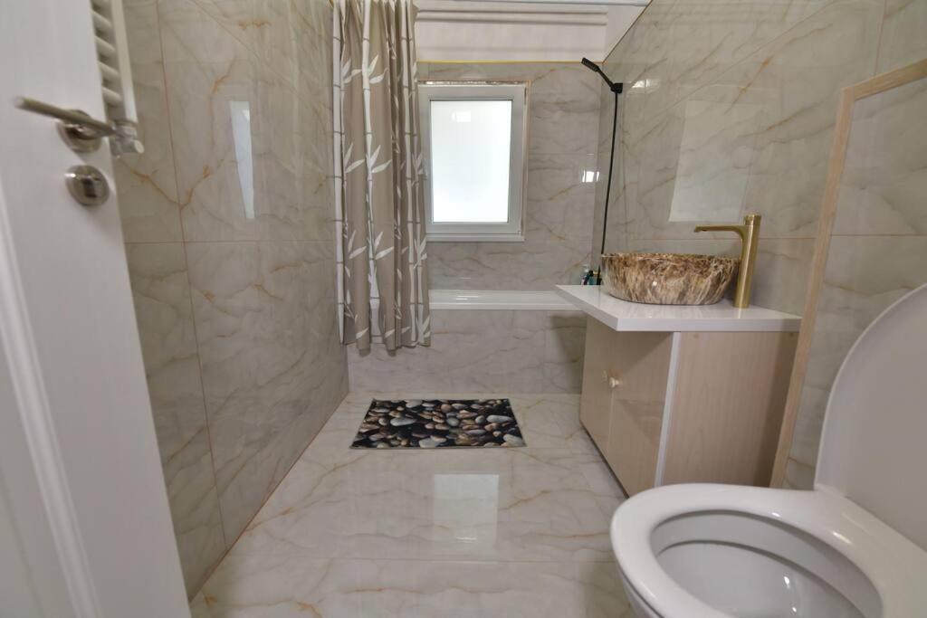 Luxury Studio / Ghencea Lejlighed Bukarest Eksteriør billede
